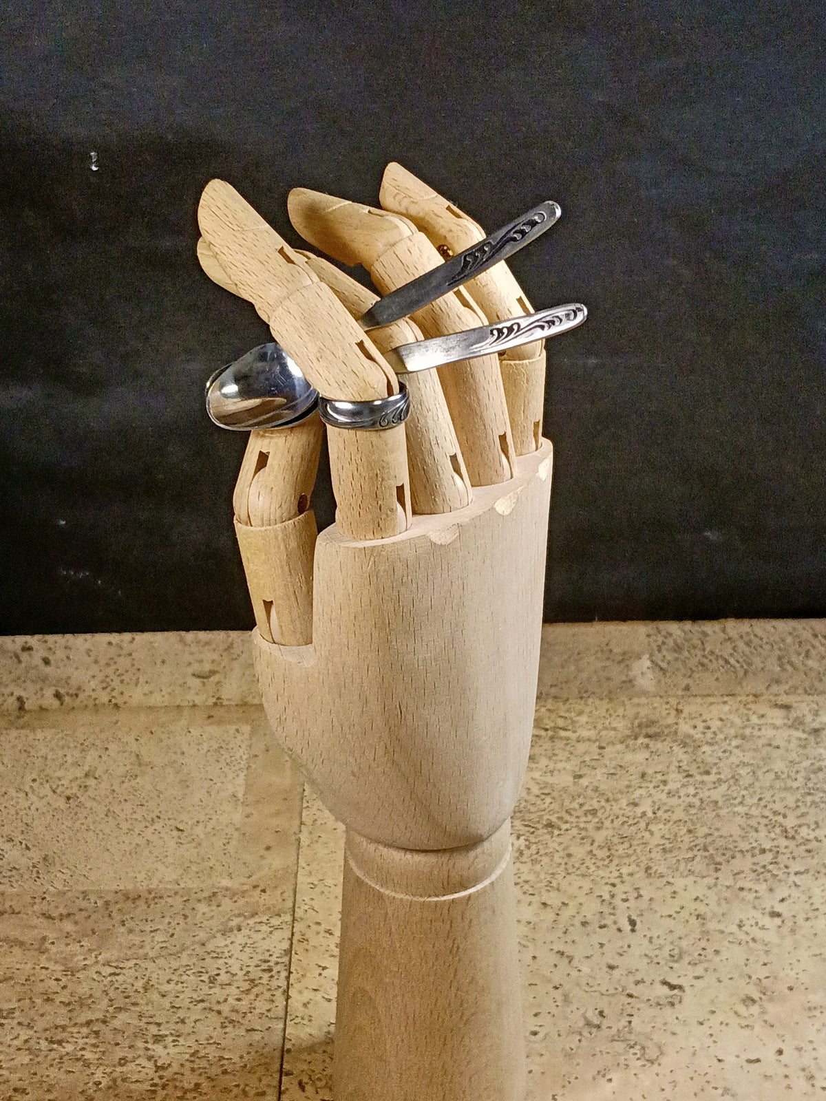 Ring met kruldesign gemaakt van vintage vorkje